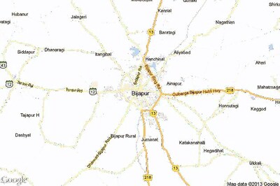 Naxals stab police constable to death in Bijapur