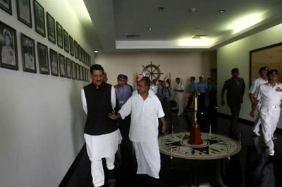 AgustaWestland Raised to Divert Attention From Note Ban: Congress