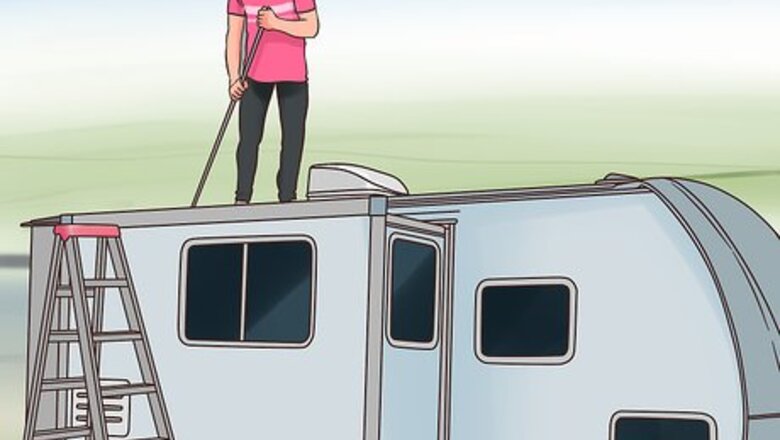How to Wash an RV