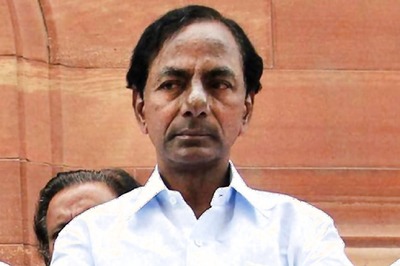 BJP Leader Flays KCR for Faulty Design of Kaleshwaram Project Causing Loss of Water and Funds