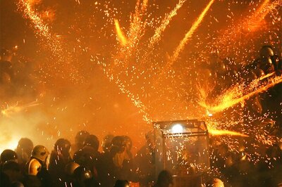 Indian-Origin Duo Held for Lighting Illegal Fireworks in Singapore on Diwali Eve, Face 2-Year Jail and Fine