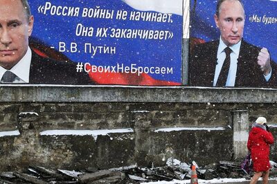 Russian President Putin Says 'Positive' Changes in Ceasefire Talks With Ukraine | Top 5 Updates