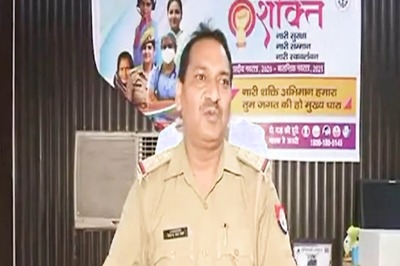 UP Cop, Who Got Gallantry Medal This Independence Day, is Now an Absconder