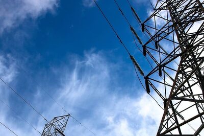 Peak Power Demand Hits Season's New High of Nearly 240 GW
