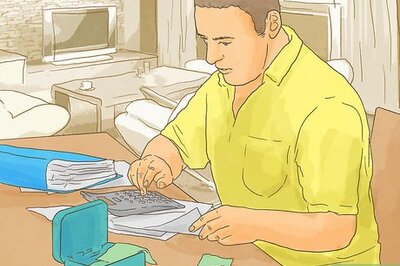 How to Save for Retirement As a Single Parent