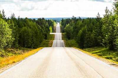 TomTom Wants You to Take The Road Less Traveled