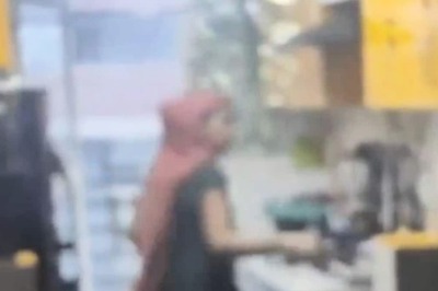 Ghaziabad House Help Uses Urine to Knead Dough, Family Falls Sick. Watch Shocking Video