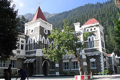 Install CCTV Cams in School Vehicles or Affiliation Will be Cancelled: Uttarakhand HC