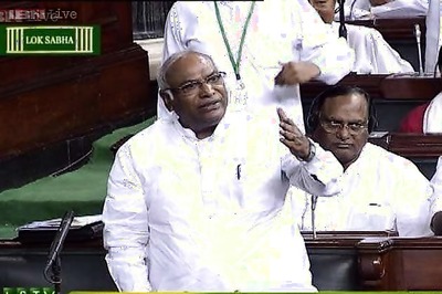 Mics of opposition members turned off deliberately in Lok Sabha, alleges Congress