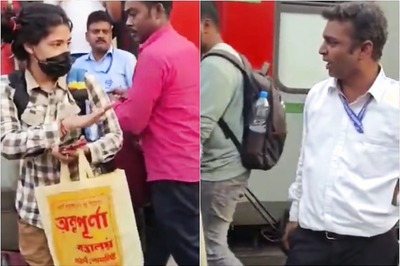 'Why Are You Bullying Me': Ticket Checker Shouts at Woman Passenger at Bengaluru Railway Station | VIDEO