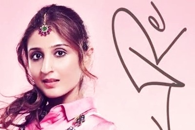 Dhvani Bhanushali Sets Record As Youngest Indian Female Pop Artist With 3 Songs Surpassing 1 Billion Views