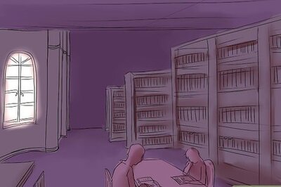 How to Be a Bookworm on a Budget