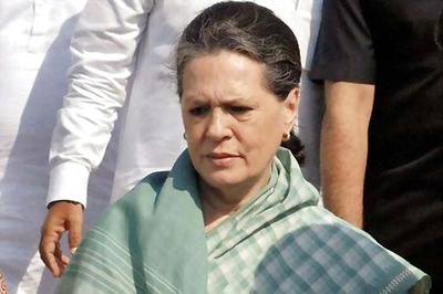 BJP dancing to the tune of  RSS: Sonia
