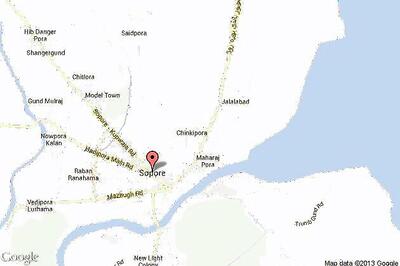 Hizbul Mujahideen guerrilla commander arrested in Kashmir