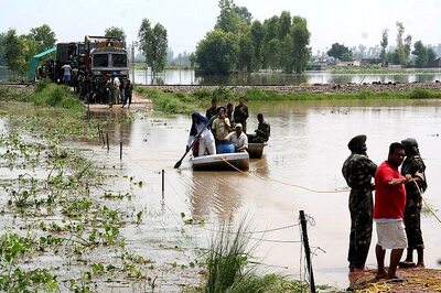 18 Districts in Uttar Pradesh Affected by Floods, Major Fivers Flowing above Danger Mark