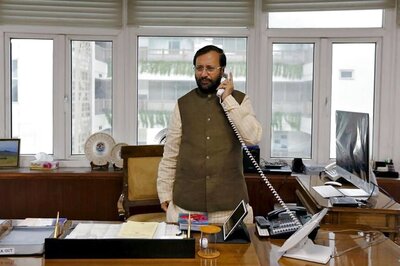 Javadekar to Begin Govt's Student Outreach With Visit to Alma Mater