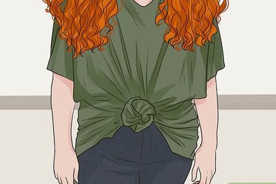 How to Tie a T-Shirt or Button-Down Shirt