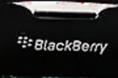 RIM says Apple's claims about BlackBerry unacceptable