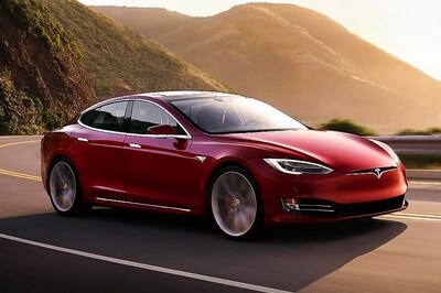 Tesla's Electric Sedan P100D Can Go Over 480 Kilometres After a Single Charge