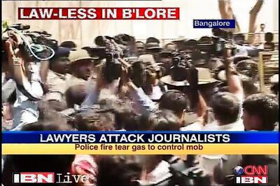 Lawyers attack scribes; judicial probe ordered