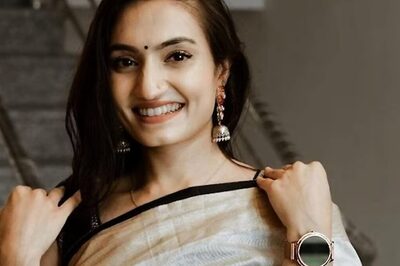 Kannada Actress Vaishnavi Gowda Looks Gorgeous In Black And White Silk Saree