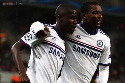 Ramires brace helps Chelsea thrash Bucharest