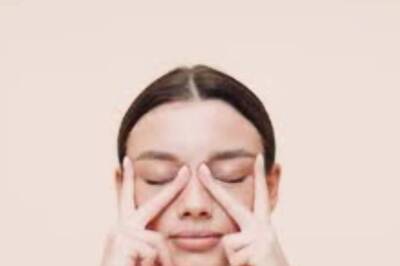 Want Wrinkle-free And Youthful Skin? Try These 3 Face Yogas