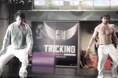 Tiger Shroff Performs Somersault; Disha Patani , Hrithik Roshan Impressed with the Star