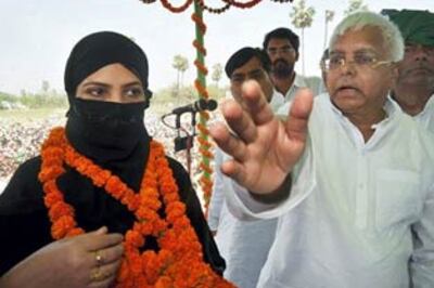 Courts crack the whip, 4 criminal-politicos out of fray