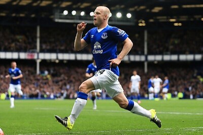 Norwich City rope in Scottish striker Steven Naismith