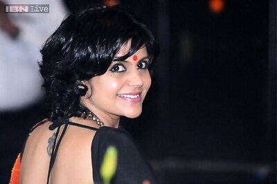 Mandira to open sari store, wants to design for Rekha