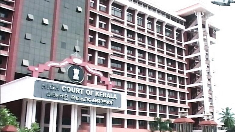 Hugging Row: Kerala School Meets Parents, Decision to Allow Students to Sit for Exam on Jan 3