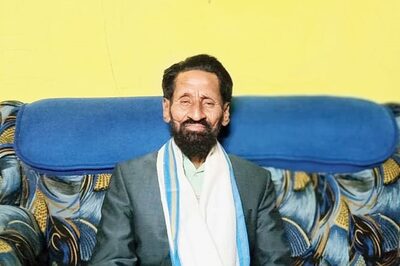 Descendant of Mir Jafar, Chhote Nawab Carries His Lost Glory and Legacy In His Cycle