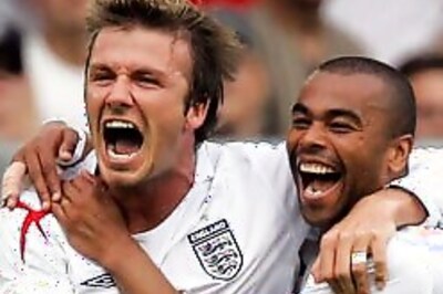 England stumble, got play its best