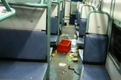 Gujarat: Shootout in train, one dead