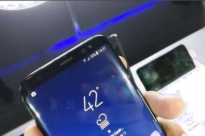 Samsung Electronics Sees Stronger Earnings from Memory Chips, Mobile Phones After First-quarter Profit Jump