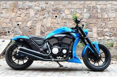 Royal Enfield Classic 350 Modified to Look Like a Harley-Davidson is a Job Well Done