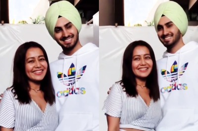 Neha Kakkar Returns to Mumbai With Rohanpreet Singh After Their 4-Day Wedding Celebration