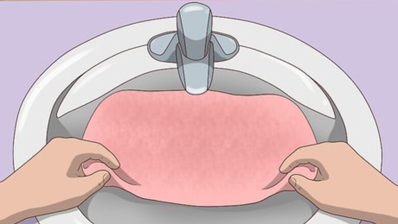 How to Clean Partial Dentures