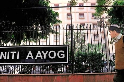 Increase India's Share in International Tourist Arrivals to 3 Percent by 2023, Says NITI Aayog