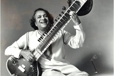 Pandit Ravi Shankar Birth Anniversary: Sitar Maestro’s Influence On The Beatles and Others