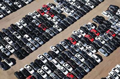 High Interest Cost Continues to Dampen Automobile Sales in India