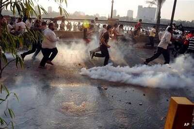 EU asks Muslim governments to protect embassies