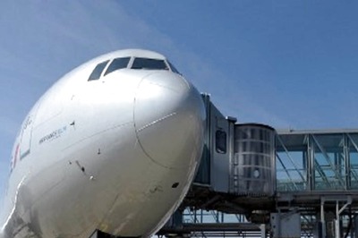 Unruly Passenger Prompts Emergency Evacuation of Jetliner in NYC