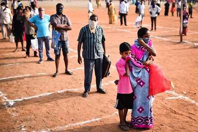 COVID-19: Distressed Family Threatens to Commit Suicide Due to Lack of Food & Money, Chandigarh Cops Rush to Help