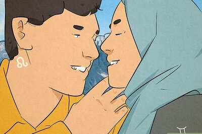 Gemini Woman & Leo Man: Dating Guide & Relationship Advice