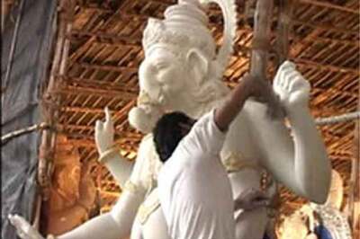 Rice grain Ganesha seeks to enter world records