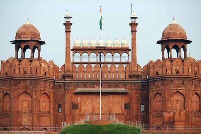Opinion | How Zafar’s Red Fort Epitomised Carefree Living, Profligate Spending and Decadence on an Epic Scale