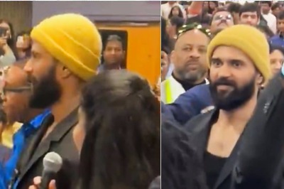 Vijay Deverakonda MOBBED At USA Event, Fans Throng Him For Selfies, Meet And Greet | Watch Viral Video