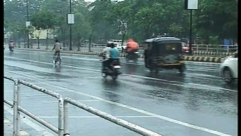 Cyclone 'Roanu' Set to Strike Andhra Pradesh, Odisha
